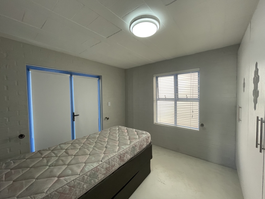 4 Bedroom Property for Sale in Paradise Beach Western Cape